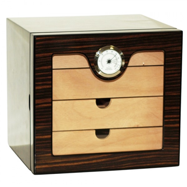 HUMIDOR 4 predali